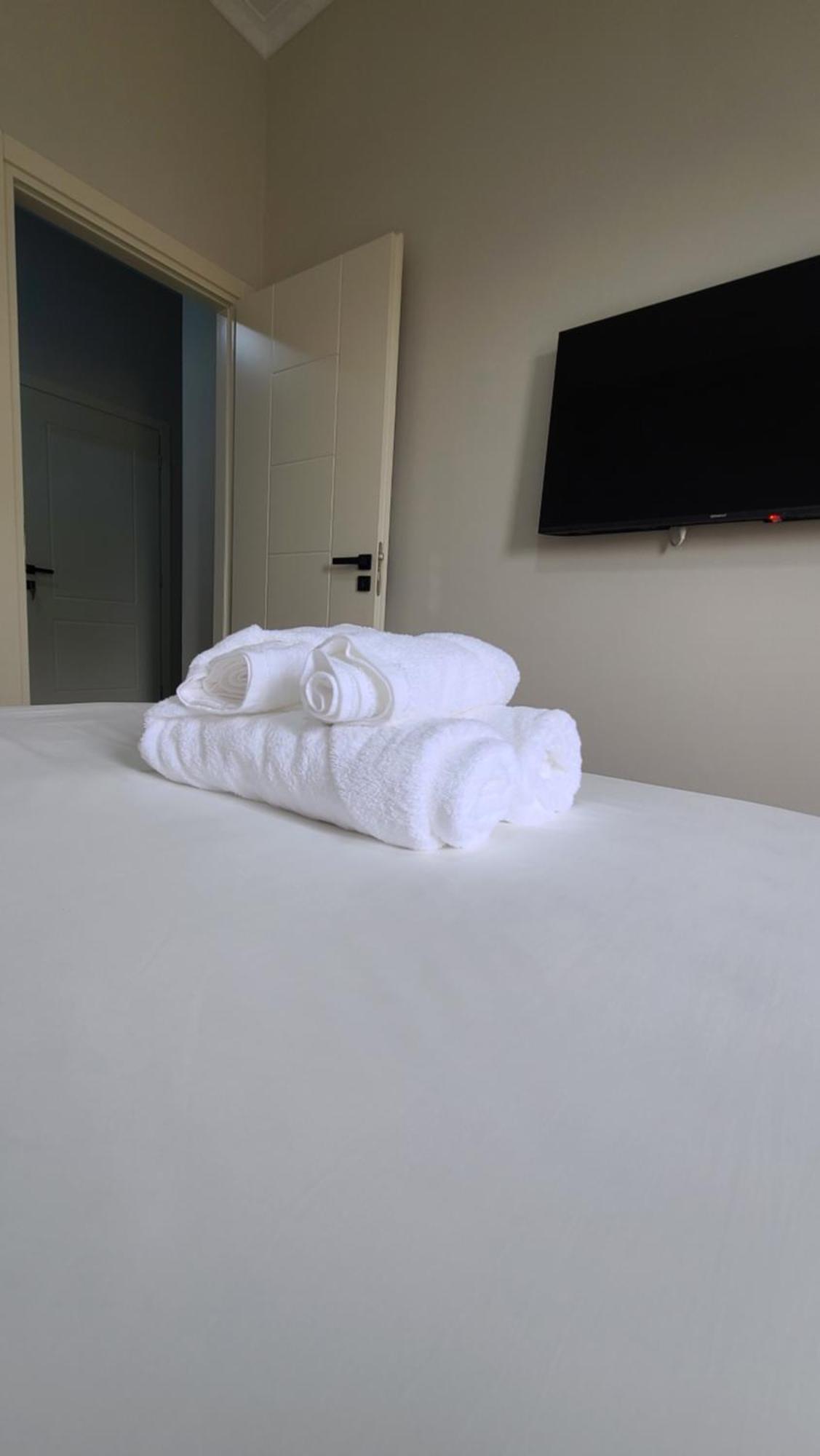 Home Inn Apartaments Тирана Екстериор снимка